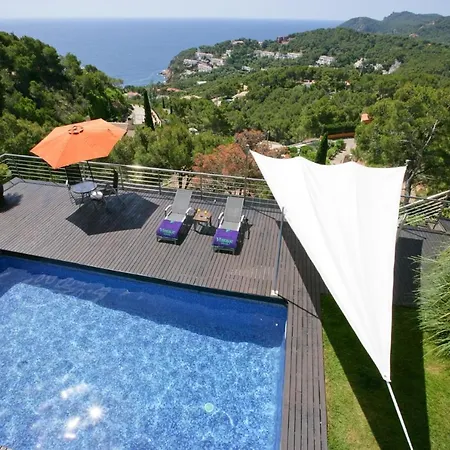 Aiguablava Sleeps 6 别墅 *
